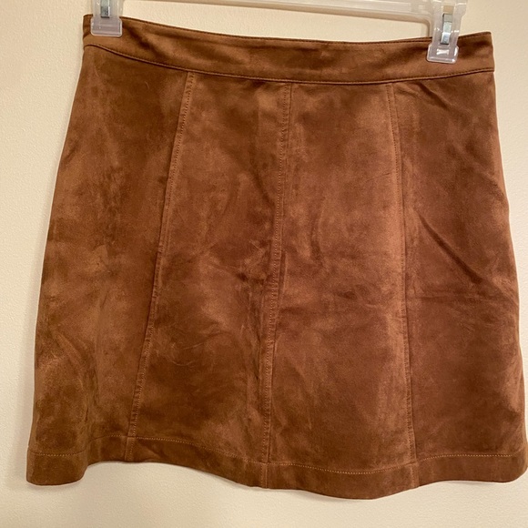 Wilfred Free X Aritizia New Zip-Up Mini Skirt size 10 - Picture 6 of 6